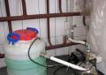 Si të mbushni ujë në një sistem ngrohjeje të mbyllur me ose pa hidraulik?